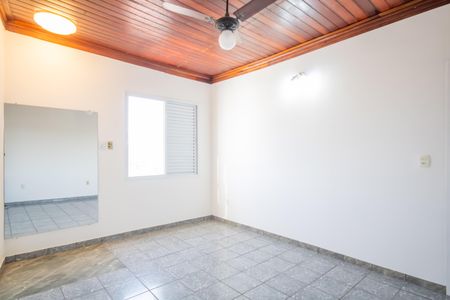 Casa para alugar com 160m², 4 quartos e 4 vagasQuarto 1