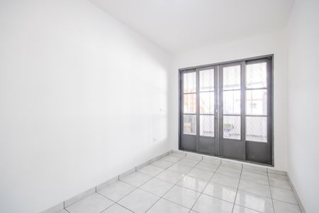 Casa para alugar com 160m², 4 quartos e 4 vagasSala