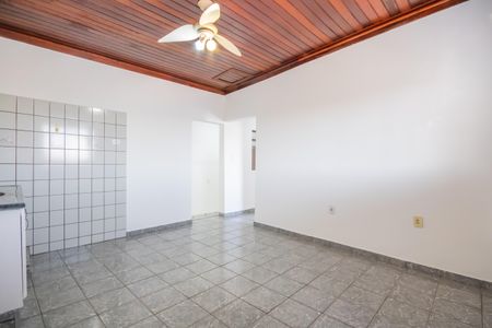 Casa para alugar com 160m², 4 quartos e 4 vagasCozinha