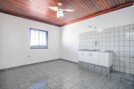 Casa para alugar com 160m², 4 quartos e 4 vagasCozinha