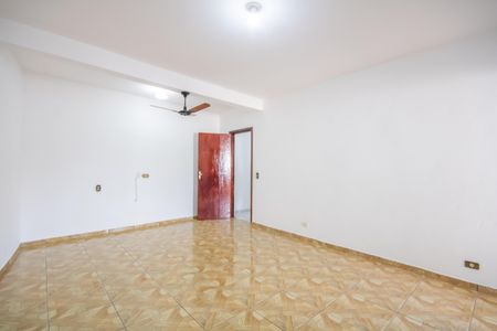 Casa para alugar com 160m², 4 quartos e 4 vagasSuíte