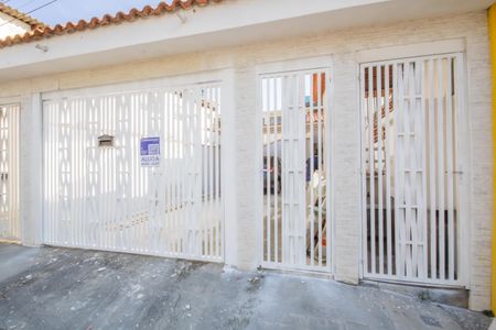 Casa para alugar com 160m², 4 quartos e 4 vagasFachada