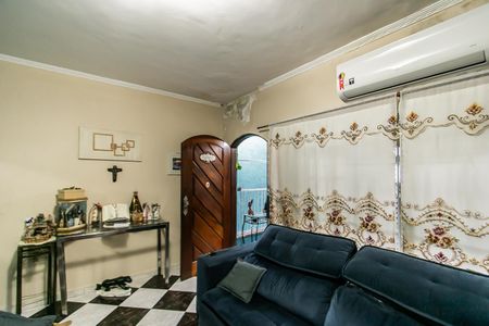 Casa à venda com 175m², 2 quartos e 3 vagasSala