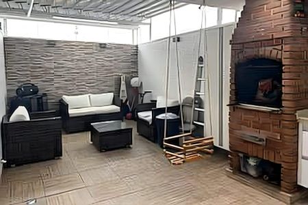 Casa à venda com 105m², 3 quartos e 2 vagas