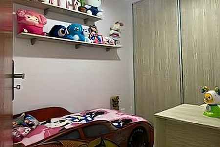 Casa à venda com 105m², 3 quartos e 2 vagas