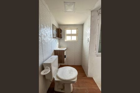 Casa à venda com 150m², 3 quartos e 1 vagaBanheiro 2