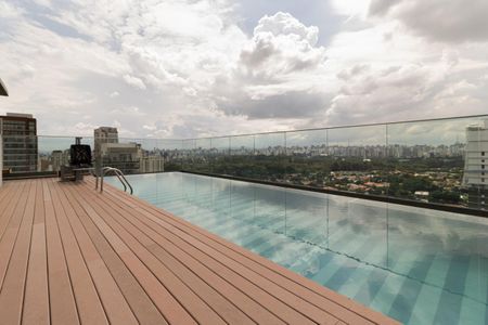 Studio para alugar com 34m², 1 quarto e sem vagaÁrea comum - Piscina