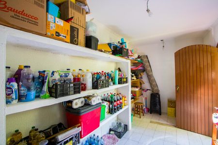 Casa à venda com 183m², 3 quartos e 2 vagasÁrea de serviço