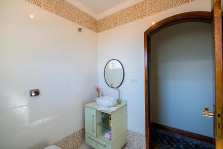 Casa à venda com 183m², 3 quartos e 2 vagasBanheiro 1