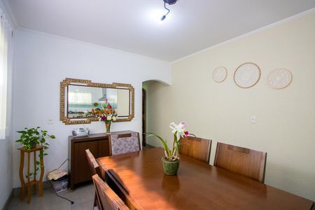 Casa à venda com 183m², 3 quartos e 2 vagasCopa