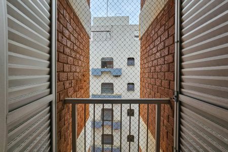 Apartamento para alugar com 140m², 2 quartos e 1 vagavaranda