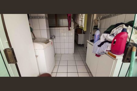 Apartamento para alugar com 75m², 2 quartos e 1 vagaÁrea de Serviço