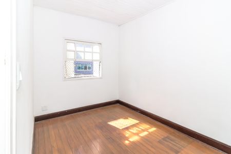 Casa à venda com 108m², 3 quartos e sem vaga Casa à venda com 108m², 3 quartos e sem vagaQuarto 2
