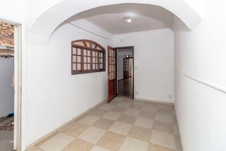 Casa à venda com 108m², 3 quartos e sem vaga Casa à venda com 108m², 3 quartos e sem vagaCozinha