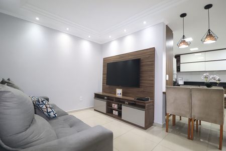 Sala de casa à venda com 4 quartos, 194m² em Vila Clarice, Santo André