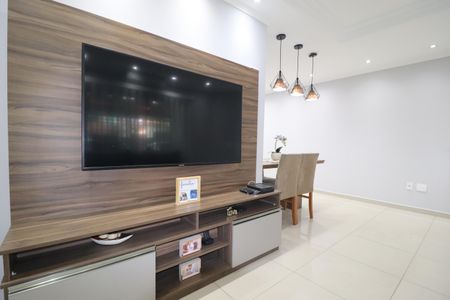 Sala de casa à venda com 4 quartos, 194m² em Vila Clarice, Santo André