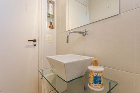 Apartamento à venda com 214m², 2 quartos e 3 vagasLavabo