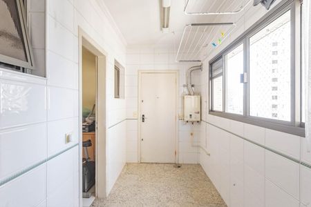 Apartamento à venda com 214m², 2 quartos e 3 vagasÁrea de Serviço