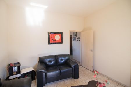 Casa à venda com 150m², 3 quartos e 3 vagasSala