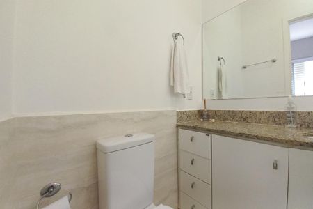 Casa de condomínio à venda com 155m², 3 quartos e 3 vagasBanheiro da Suíte 2