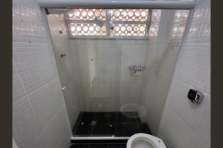 Apartamento à venda com 74m², 2 quartos e 1 vagaBanheiro