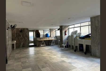 Apartamento à venda com 74m², 2 quartos e 1 vagaÁrea comum - Salão de festas