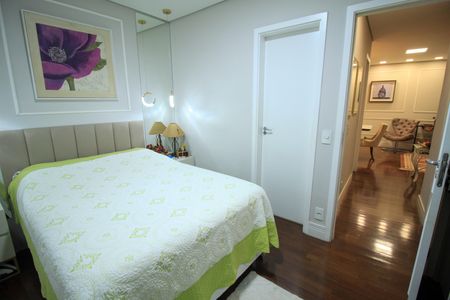 Apartamento para alugar com 69m², 2 quartos e 2 vagasSuíte