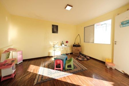 Casa à venda com 130m², 3 quartos e 1 vagaSuíte