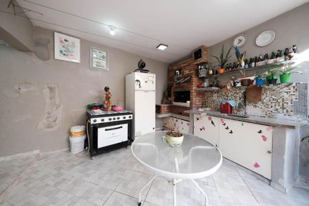 Casa à venda com 130m², 3 quartos e 1 vagaÁrea gourmet