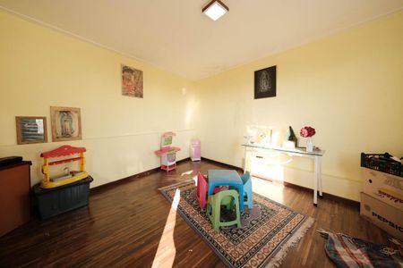 Casa à venda com 130m², 3 quartos e 1 vagaSuíte