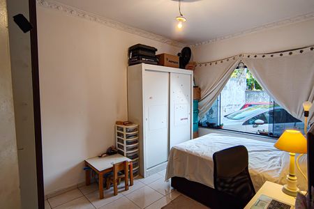 Casa à venda com 330m², 5 quartos e 4 vagasQuarto 1