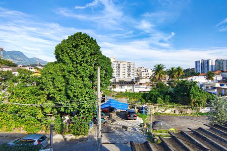 Casa à venda com 330m², 5 quartos e 4 vagasVaranda