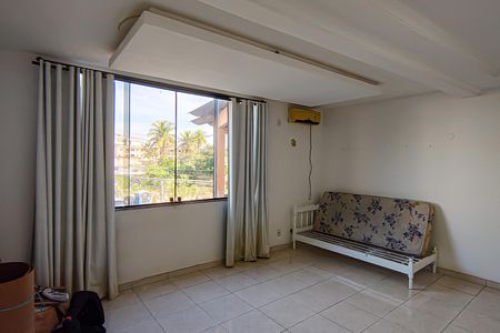 Casa à venda com 330m², 5 quartos e 4 vagasSuíte