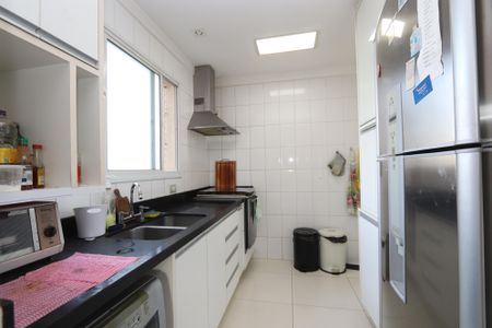 Apartamento para alugar com 118m², 3 quartos e 2 vagasCozinha