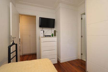 Apartamento para alugar com 118m², 3 quartos e 2 vagasSuíte 2