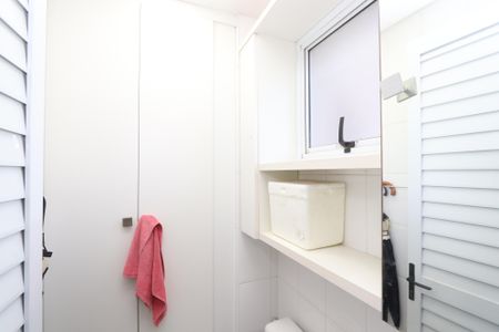 Apartamento para alugar com 118m², 3 quartos e 2 vagasBanheiro de Serviço