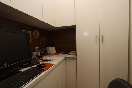 Apartamento para alugar com 118m², 3 quartos e 2 vagasEscritório