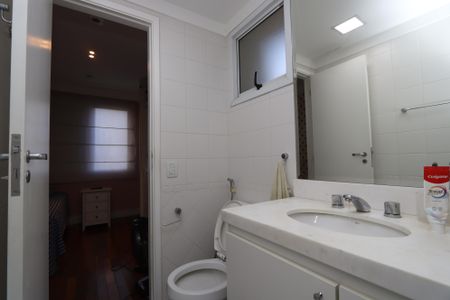 Apartamento para alugar com 118m², 3 quartos e 2 vagasBanheiro da Suíte