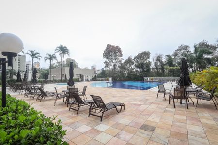 Apartamento para alugar com 118m², 3 quartos e 2 vagasÁrea comum - Piscina