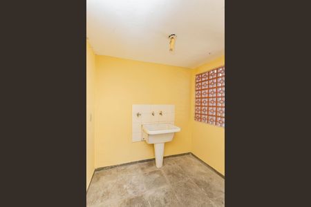 Casa para alugar com 145m², 5 quartos e 2 vagasArea de Serviços