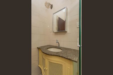 Casa para alugar com 145m², 5 quartos e 2 vagasBanheiro