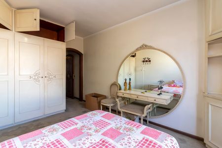 Casa à venda com 320m², 5 quartos e 3 vagas Casa à venda com 320m², 5 quartos e 3 vagasSuíte 1