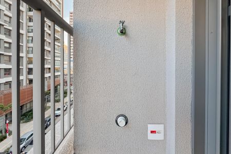 Studio para alugar com 25m², 1 quarto e sem vaga Studio para alugar com 25m², 1 quarto e sem vagaVaranda