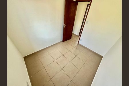 Apartamento à venda com 55m², 3 quartos e 1 vagaQuarto 2