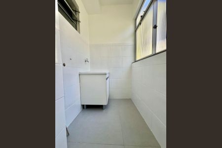 Apartamento à venda com 55m², 3 quartos e 1 vagaÁrea de Serviço