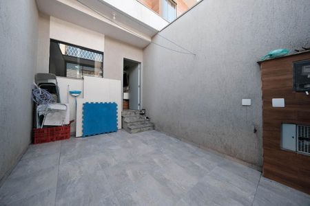 Casa à venda com 75m², 2 quartos e 1 vagaGaragem