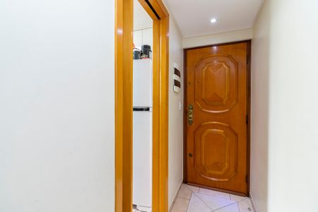 Apartamento à venda com 55m², 2 quartos e 1 vagaCorredor