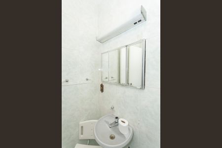 Casa à venda com 199m², 2 quartos e 3 vagasBanheiro da Suíte