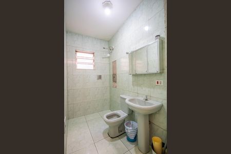 Casa à venda com 77m², 3 quartos e 1 vaga Casa à venda com 77m², 3 quartos e 1 vagaBanheiro 2