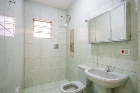 Casa à venda com 77m², 3 quartos e 1 vaga Casa à venda com 77m², 3 quartos e 1 vagaBanheiro 2